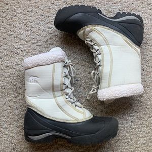 SOREL • Cream Colored Cumberland II Winter Snow Boots